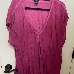 Torrid pink top Sz 1 womens blouse